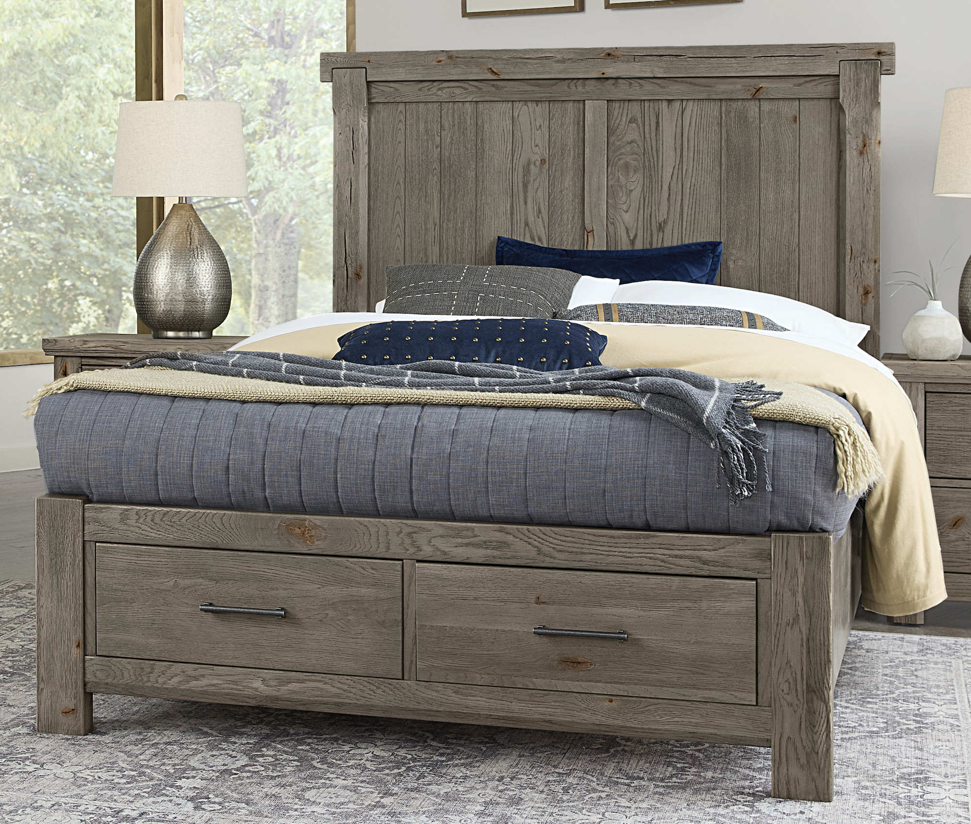 Queen American Dovetail Storage Bed