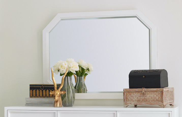 Bureau Mirror