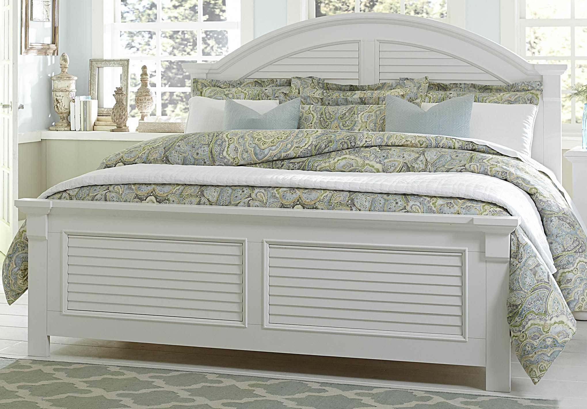 Queen Panel Bed