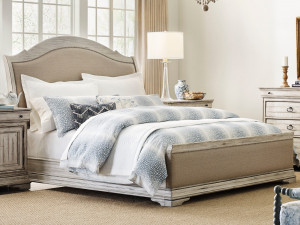 Kelly Upholstered Sleigh Queen Bed