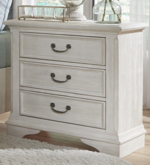 3 Drawer Nightstand