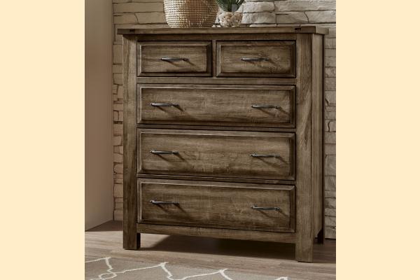 VB Artisan & Post  Maple Road-Maple Syrup 5 Drawer Chest