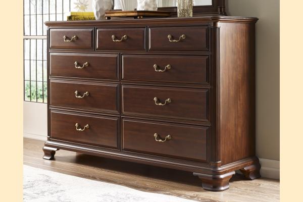 Kincaid Hadleigh 9 Drawer Dresser