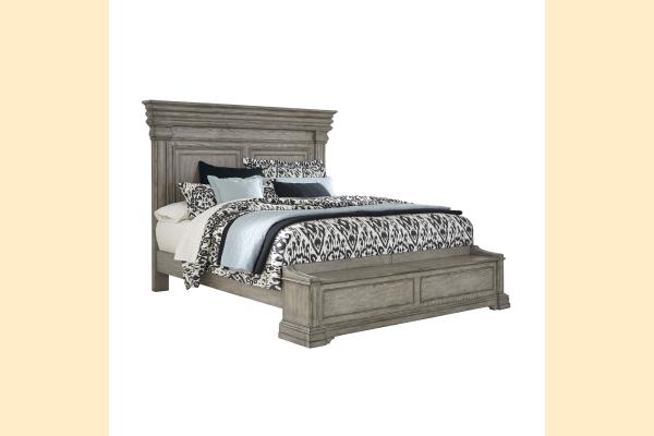 Pulaski Madison Ridge Madison Ridge King Panel Bed with Panel Blanket Chest Footboard